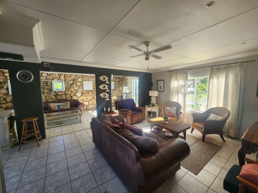 3 Bedroom Property for Sale in Stilbaai Western Cape